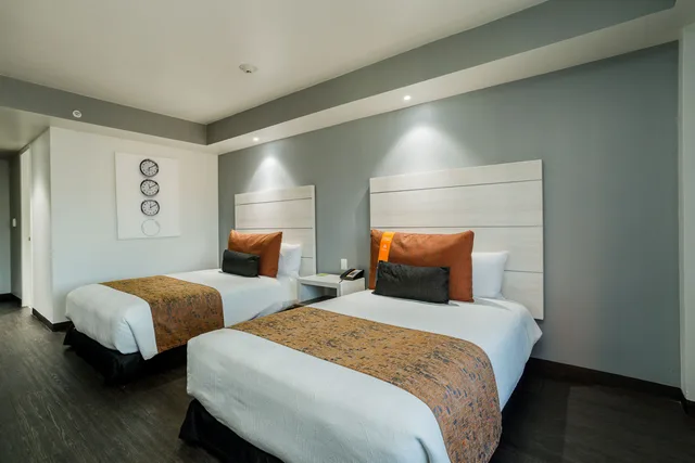 Executive, Double Bed, Real Inn Tijuana by Camino Real Hotels 5/8