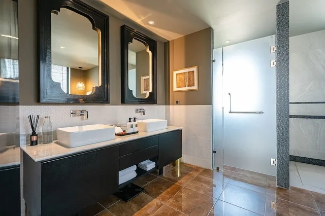 Suite, King and Twin Beds, River View, Thann Wellness Destination 5/6