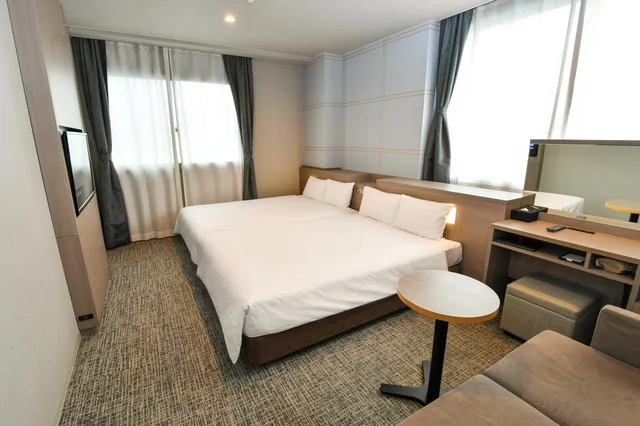 غرفة ديلوكس بسريرين مزدوجين، Sanco Inn Nagoya Shinkansen Guchi Annex 1/1