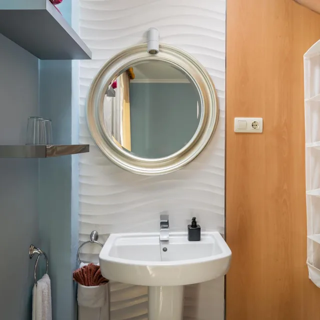 غرفة بسرير مزدوج بشرفة، Villa Lorena Malaga 5/6