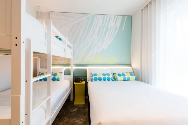 غرفة عائلية بسرير مزدوج وسرير بطابقين، Ibis Styles East Perth 10/17