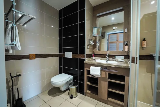 غرفة كلاسيكية بسرير مزدوج أو سريرين منفصلين، Hôtel Vatel 8/10