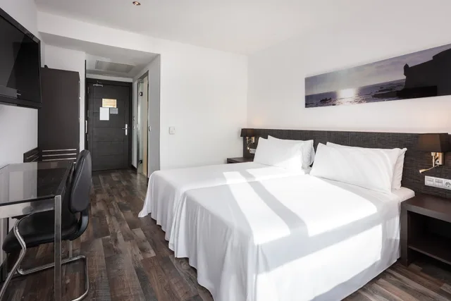 غرفة قياسية بسريرين منفصلين، Hotel Cadiz Paseo Del Mar Affiliated By Melia 4/7