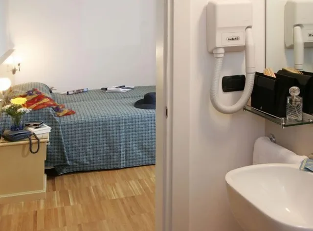 غرفة مفردة، Hotel Mary 4/5