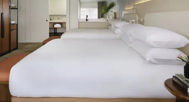 غرفة بريميوم رباعية بسرير كينج، Kimpton Miralina Resort and Villas by IHG 5/5