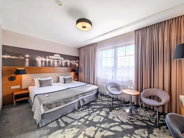 غرفة كومفورت بسرير كينج، Mercure Bydgoszcz Sepia 1/10