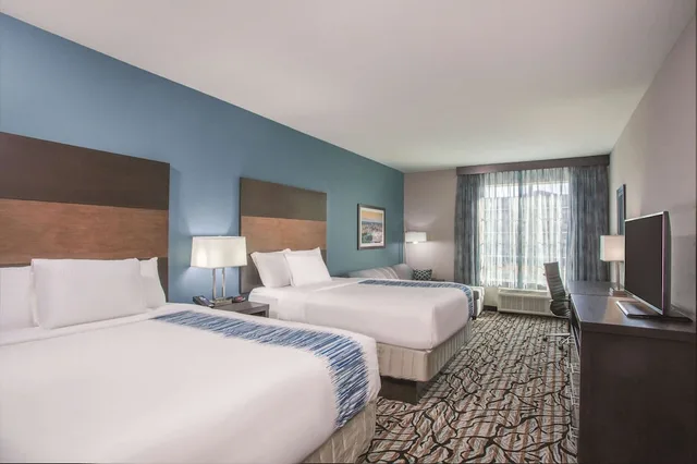 غرفة ديلوكس بسريرين كوين، La Quinta Inn and Suites by Wyndham Cullman 2/7