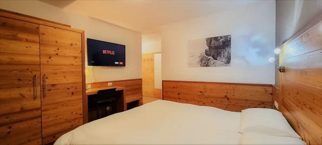 غرفة بسرير مزدوج، Arnica Hotel 2/5