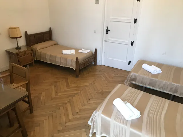 غرفة قياسية ثلاثية، HOSPEDERIA SANTA CRUZ 2/3