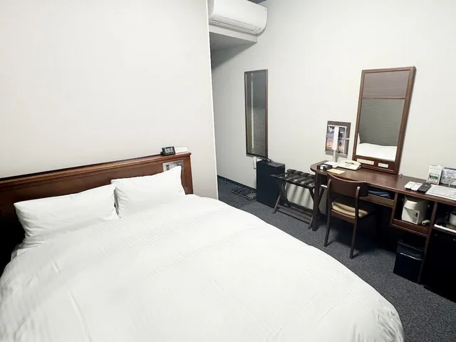 غرفة بسرير نصف مزدوج للمدخنين، Hotel Route-Inn Isahaya Inter 2/8
