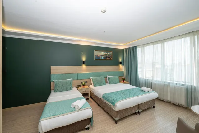 غرفة بسرير كوين، The Ottoman City Hotel 1/10