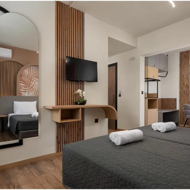 غرفة سوبيريور بسرير مزدوج أو سريرين منفصلين بإطلالة على المدينة، Hotel Helios 2/9