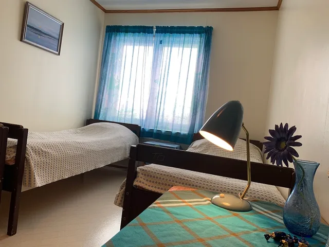 Guest Room, Triple, 3 Beds, Shared Bathroom, Hotel Hetan Majatalo 3/3