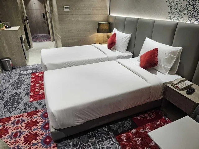 غرفة ديلوكس بسريرين منفصلين، Crystal Inn Hotel 5/6