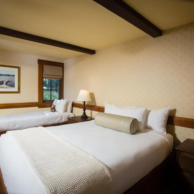 2 Bedrooms, Deluxe, Chalet, 2 Bathrooms, Accessible، UCLA Lake Arrowhead Lodge 1/4