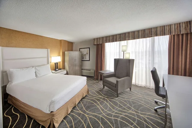 غرفة بسرير مزدوج لذوي الإعاقة، Doubletree By Hilton Portland Me 1/5