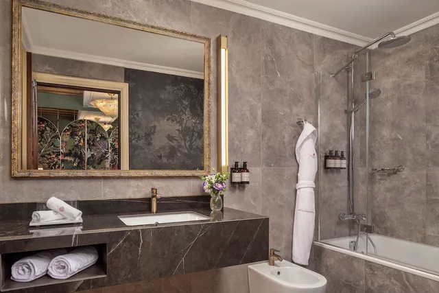 جناح جونيور بثلاثة أسرّة مع سرير إضافي، NH Collection Venezia Grand Hotel Palazzo dei Dogi 7/7
