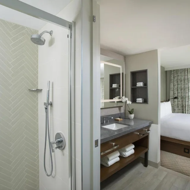 غرفة ركنية بسرير كينج بإطلالة على البحر، Hyatt Regency Maui Resort and Spa 4/5