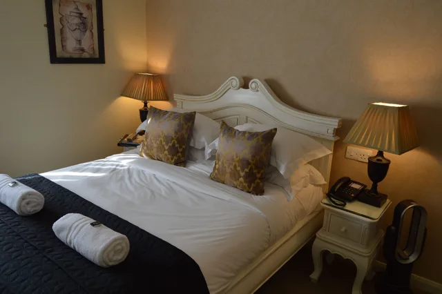 غرفة كلاسيكية بسرير كينج، Le Bouchon Brasserie & Hotel 3/6
