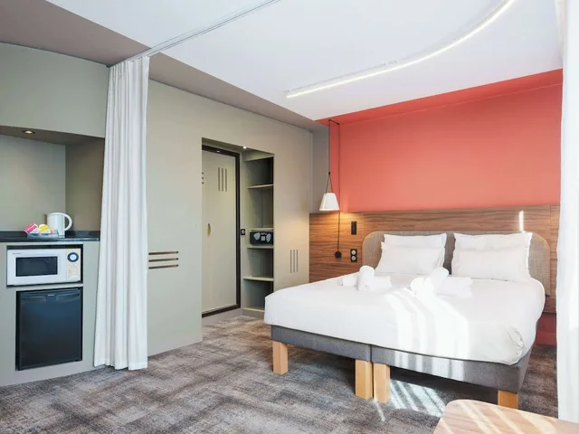 Superior, Suite, Double Bed, Novotel Suites Nancy Centre 2/5