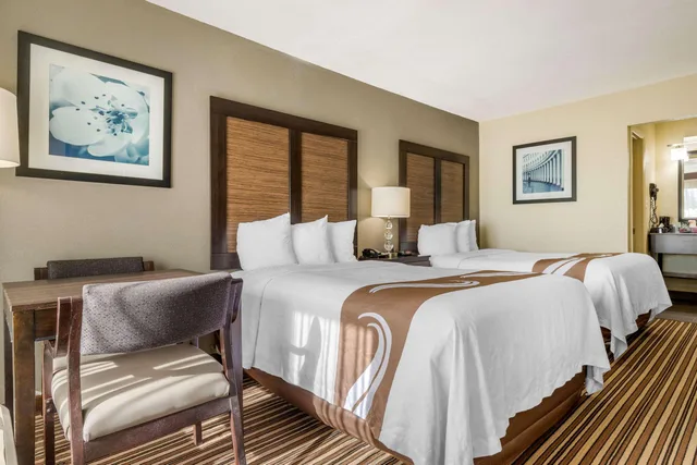 غرفة بسرير مزدوج، Motel6 Charlotte, NC – Airport South 2/3