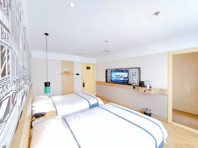غرفة بزنس بسريرين منفصلين، City Comfort Inn Changsha Huangxing Avenue Airport 1/1