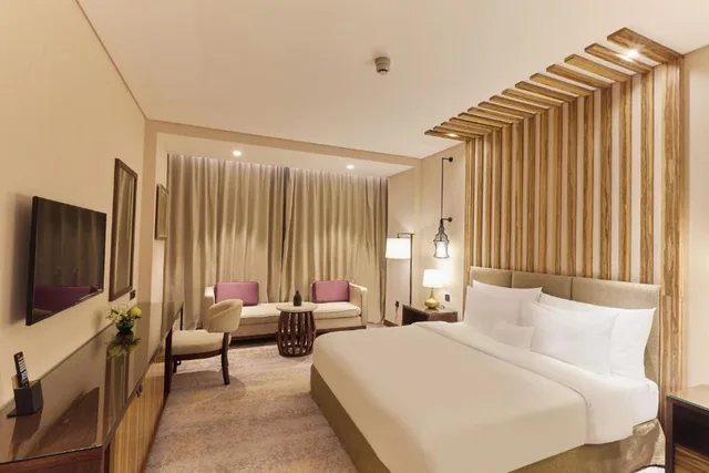 غرفة سوبيريور بسرير مزدوج بإطلالة على الحديقة، Millennium Resort Salalah 1/2