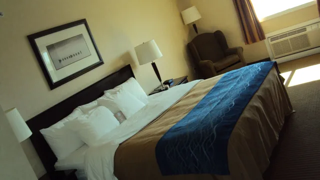 غرفة قياسية بسرير كينج، Comfort Inn And Suites Edson Yellowhead Highway 3/8