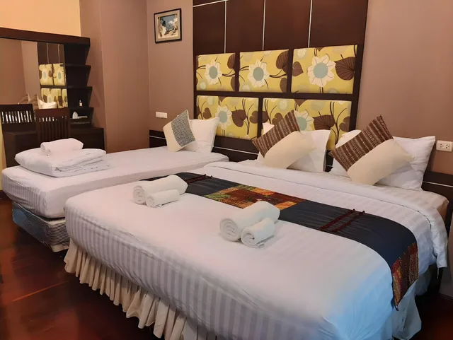 فيلا ديلوكس بسرير كينج بإطلالة على الحديقة، Buraphat Resort 2/2