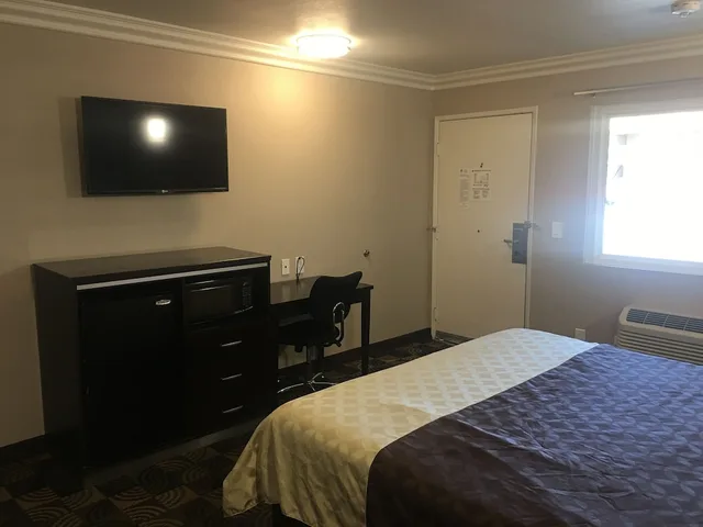 غرفة بسرير كينج لذوي الإعاقة، Hotel Seville 3/5