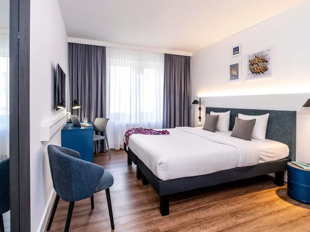 غرفة قياسية بسرير كوين، Ibis Styles Hamburg Alster City 8/10