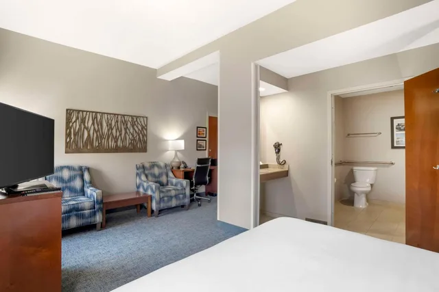 جناح بغرفة نوم واحدة لذوي الإعاقة، Comfort Suites near Birkdale Village Huntersville 7/10