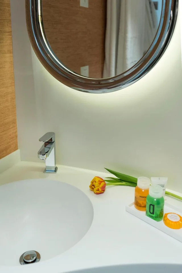 Junior Suite, City View, Casa Verbena Madrid, Outset Collection by Hilton 4/7