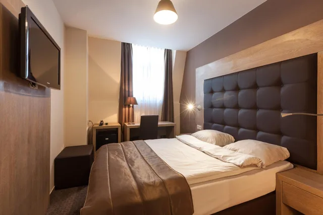 غرفة مفردة، Hotel Villa Royale 3/7