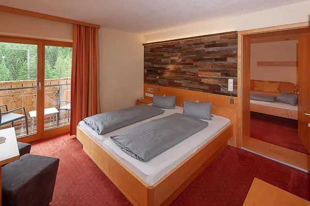 غرفة قياسية بسرير مزدوج، Berghotel Madlener 4/6