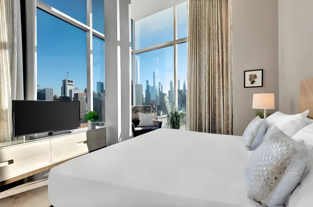 Overwater, Heaven, Penthouse Suite, Ink 48 Hotel 5/5