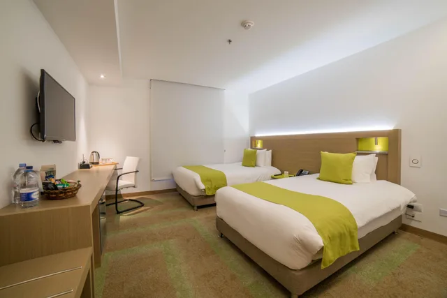 غرفة قياسية بسريرين منفصلين، Biohotel Organic Suites 1/5