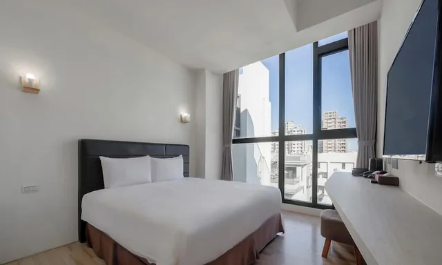 غرفة سوبيريور بسرير كوين، H Inn 10/10
