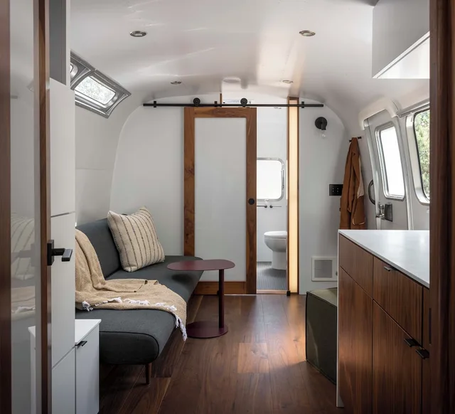 Suite, 2 Queen Beds, Road View, Sofa، AutoCamp Sequoia 2/10