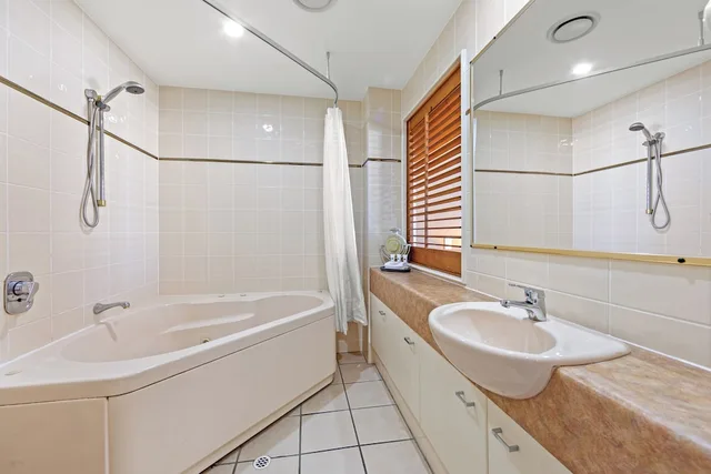 2 Bedrooms, Family, Apartment, Queen and Twin Beds, Pool Side، AQUARIUS RESORT 5/6