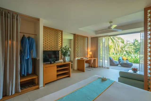 غرفة بسرير كينج بإطلالة على الحديقة بغرفة نوم واحدة، Mia Resort Nha Trang 2/2