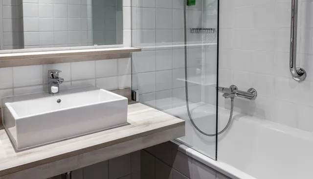 غرفة بسريرين منفصلين، Holiday Inn Munich South 3/5
