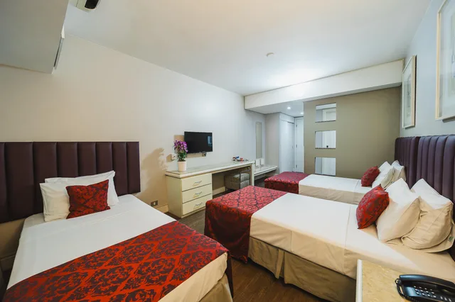 غرفة ديلوكس ثلاثية، Hotel Victoria Villa Curitiba By Nacional Inn 3/5