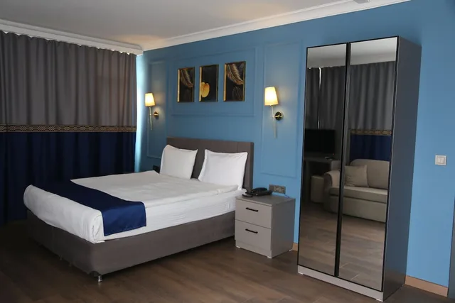 غرفة قياسية بسرير مزدوج، Bloom Hotel 1/6