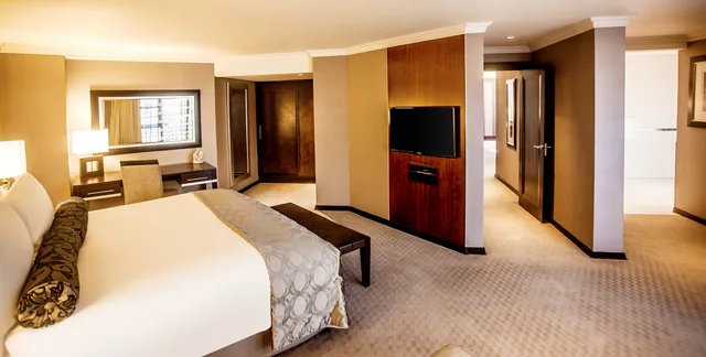 جناح رئاسي، Southern Sun Pretoria 2/3