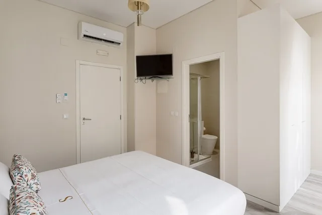غرفة أساسية بسرير مزدوج أو سريرين منفصلين بغرفة نوم واحدة، Sui7es Guest House Cascais 5/10