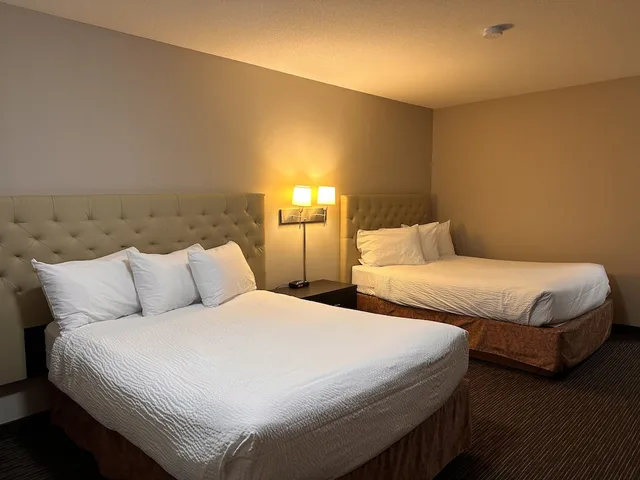 جناح بسريرين كوين، Ramada by Wyndham Estevan 3/5