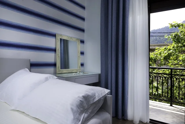 غرفة اقتصادية بسرير مزدوج بإطلالة جزئية على البحر، Kamelia Hotel 7/10