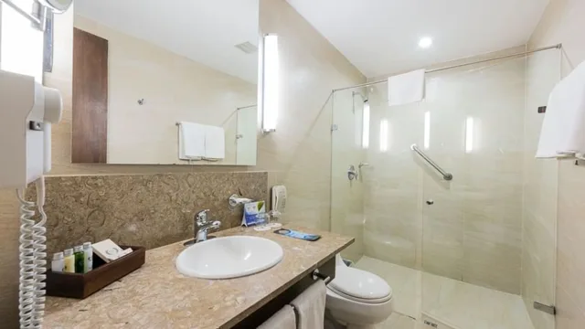 Plus, Twin Beds، Hotel Poblado Alejandria 5/7