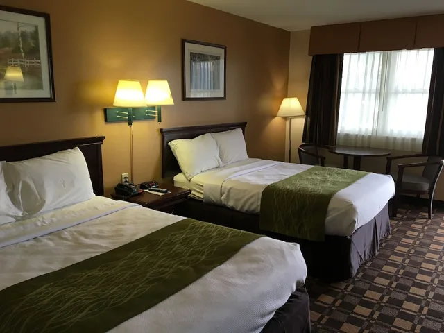 Exterior, Motel, 2 Queen Beds, No Elevator, Near Building، Cabot Inn and Suites 1/4